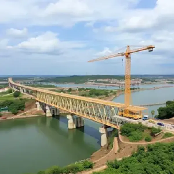 Primeira laje da Ponte Anêmonas é concretada