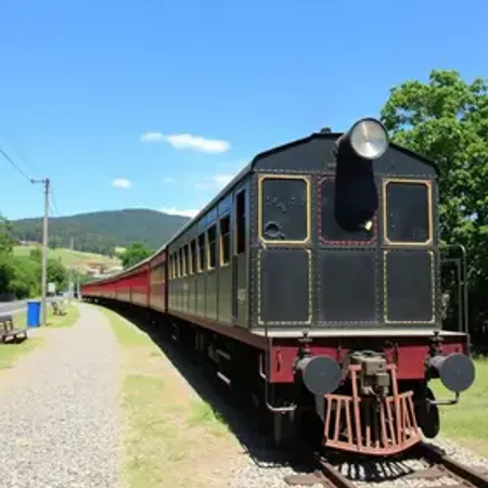 Maria Fumaça de 120 anos cruza SC e RS em viagem que preserva história