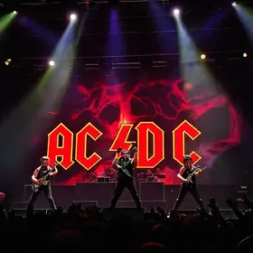 AC/DC UK chega ao Brasil para tour por 12 cidades incluindo Joinville