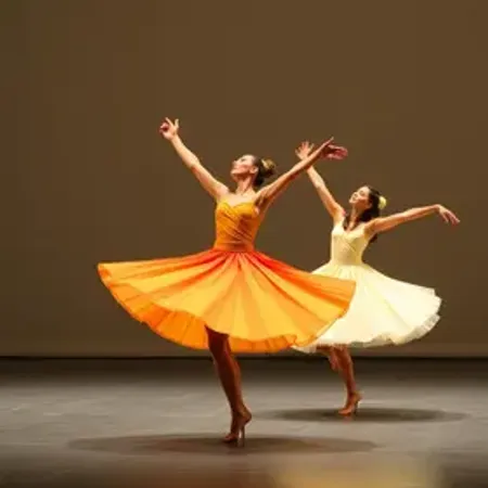 Doze vezes campeã, Escola Municipal Pedro Ivo Campos volta ao palco do Festival de Dança de Joinville
