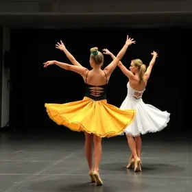 Oportunidade: Instituto Festival de Dança de Joinville abre inscrições para cursos gratuitos nos bastidores