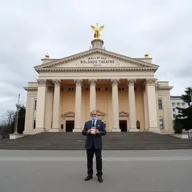 Presidente do Bolshoi, médico Valdir Steglich é o novo cidadão honorário de Joinville