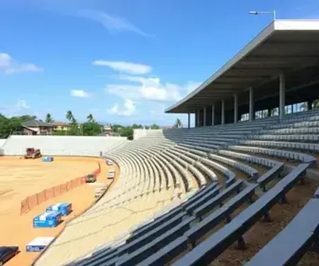 Obras do Ginásio Ivan Rodrigues avançam com construção das novas arquibancadas em Joinville