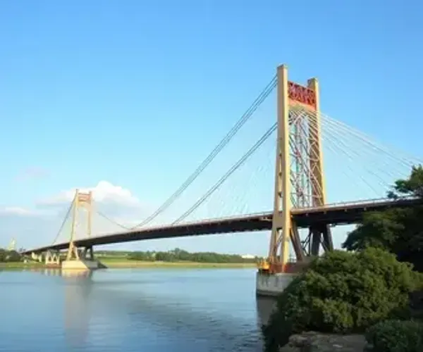 Com 160 metros, principal vão da Ponte Joinville começa a ser construído com o método de balanço sucessivo