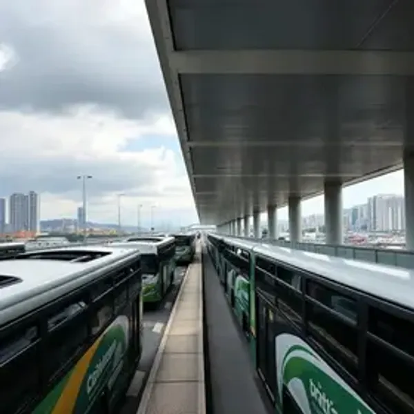 Nova linha de ônibus entre os terminais Guanabara e Central começa a operar nesta segunda